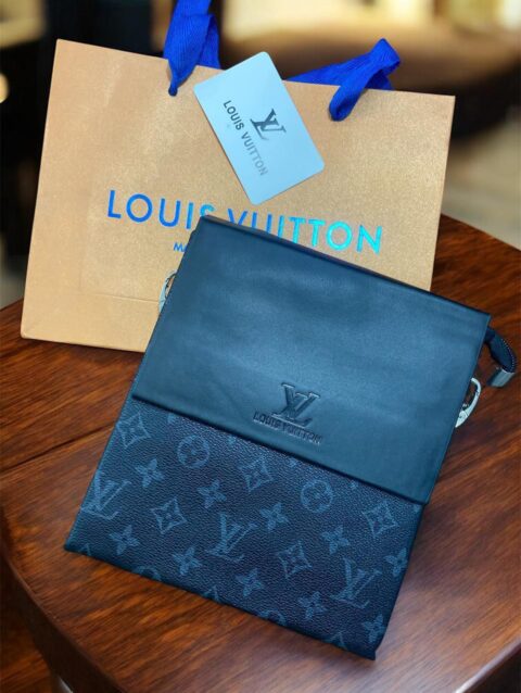 Daily Casual Sling Bag With Simple Design