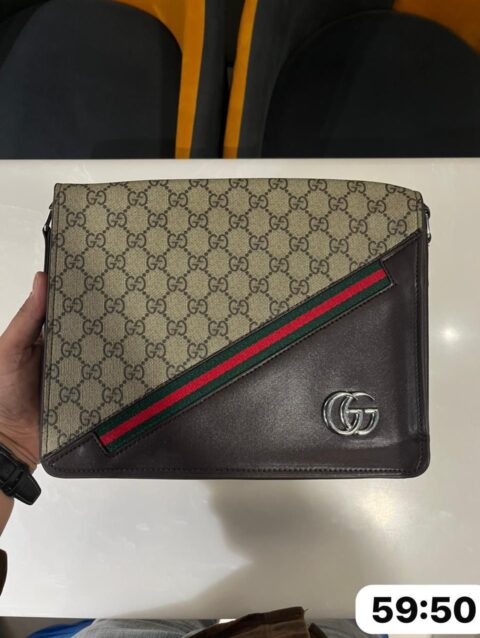 Small Size Sling Bag For Party And Outings