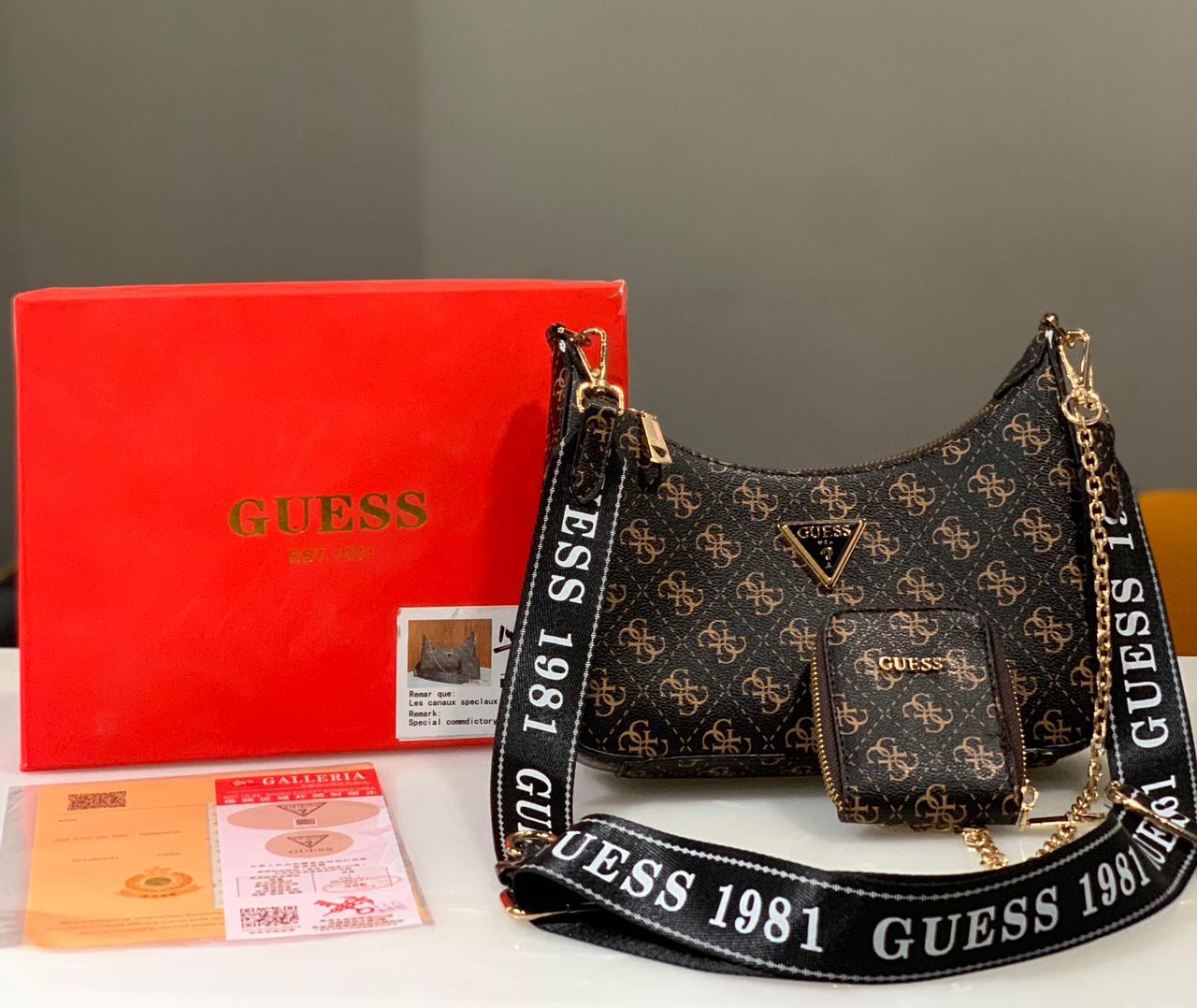 Everyday Use Ladies Side Bag With Spacious Storage