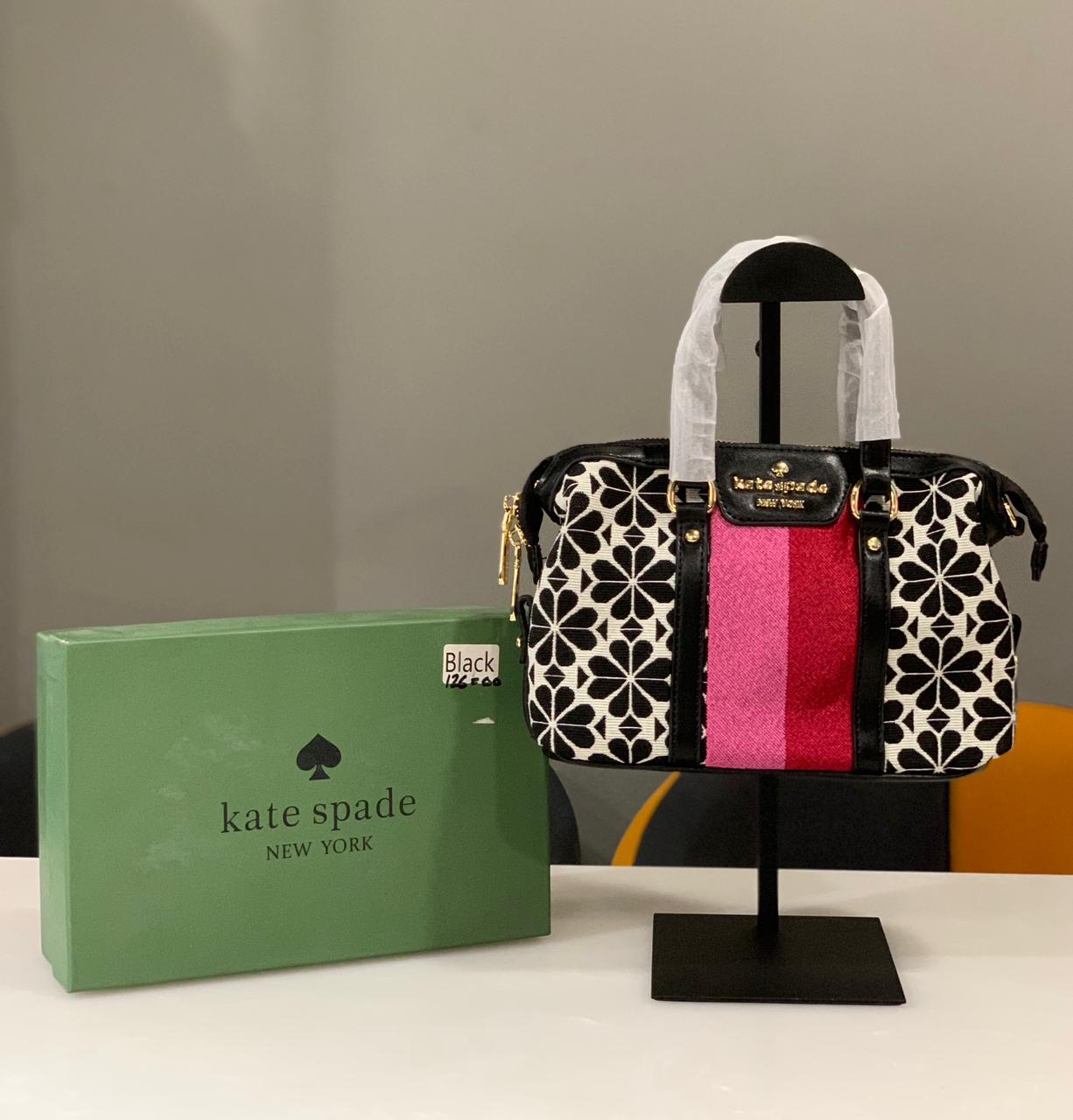 Compact Ladies Side Bag For Daily Essentials