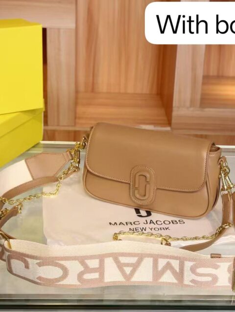 Party Wear Ladies Side Bag With Stylish Finish