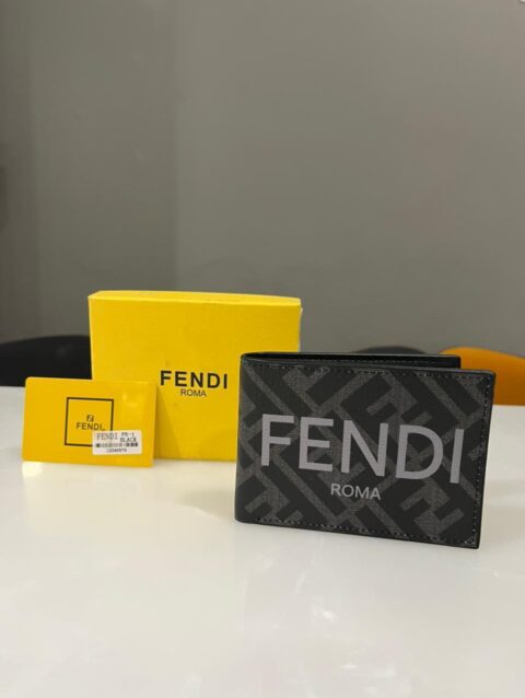 Classic Bi Fold Wallet-Premium And Laxury